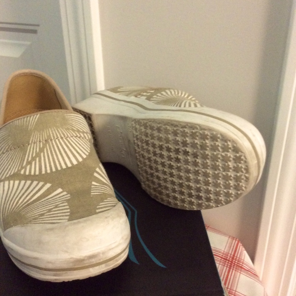 Dansko canvas Chino Palm